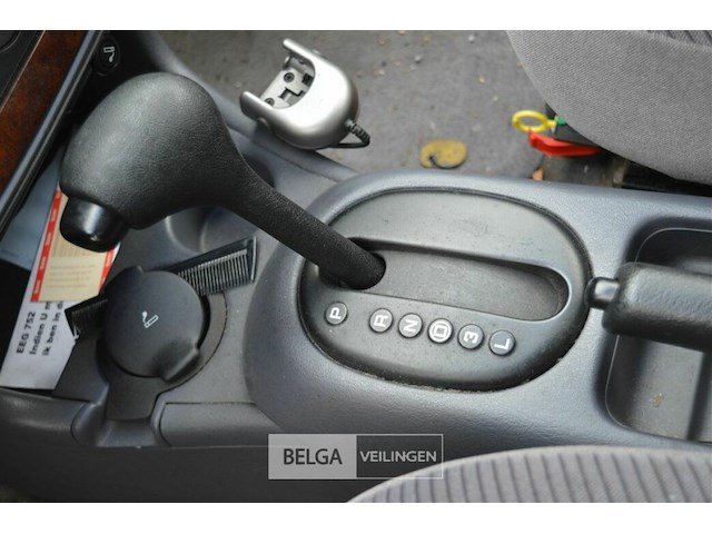 Chrysler baron - afbeelding 6 van  8