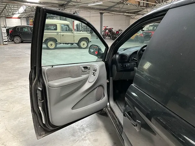 Chrysler grand voyager - afbeelding 13 van  38