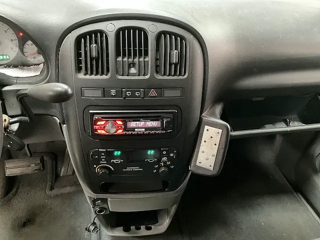 Chrysler grand voyager - afbeelding 20 van  38