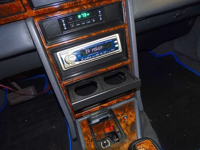 Chrysler lebaron 2.5 - afbeelding 28 van  50