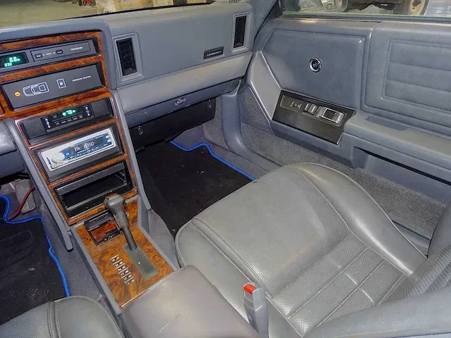 Chrysler lebaron 2.5 - afbeelding 31 van  50