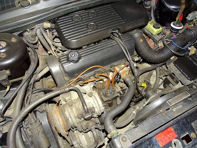 Chrysler lebaron 2.5 - afbeelding 39 van  50
