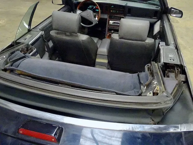 Chrysler lebaron 2.5 - afbeelding 43 van  50
