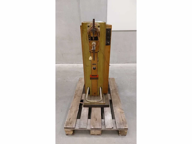 Cifes - 1971 - star 6 - puntlasmachine - afbeelding 1 van  9