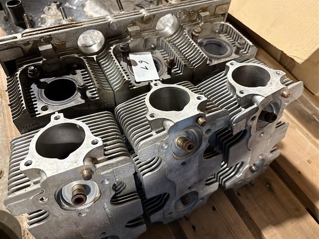 Cilinderkoppen porsche 993 - afbeelding 3 van  5