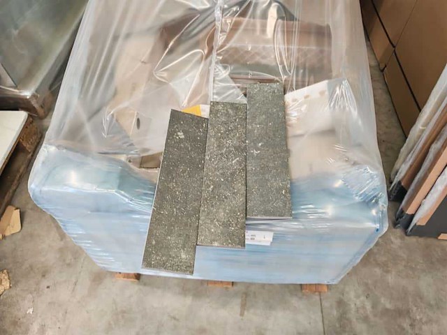 Cir di pietra ardennen nero mat vloertegel 10x40 cm 43,12 m² - afbeelding 1 van  6