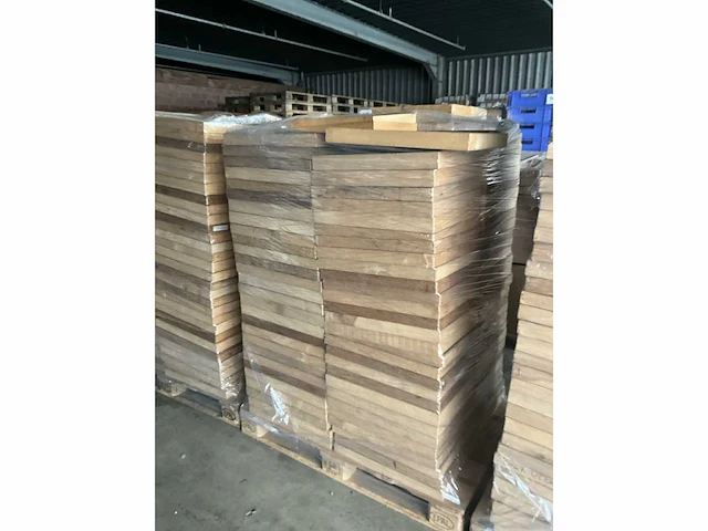 Circa 100 diverse houten bakjes - afbeelding 6 van  7