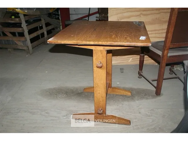 Circa 13 houten tafeltjes - afbeelding 3 van  6