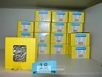 Circa 18 x doos schroeven - afbeelding 1 van  3