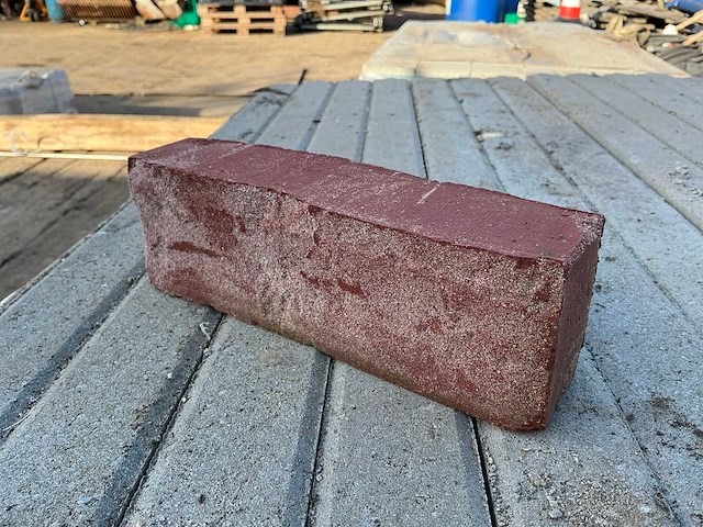 Circa 20 m² kleiklinkers - afbeelding 1 van  4