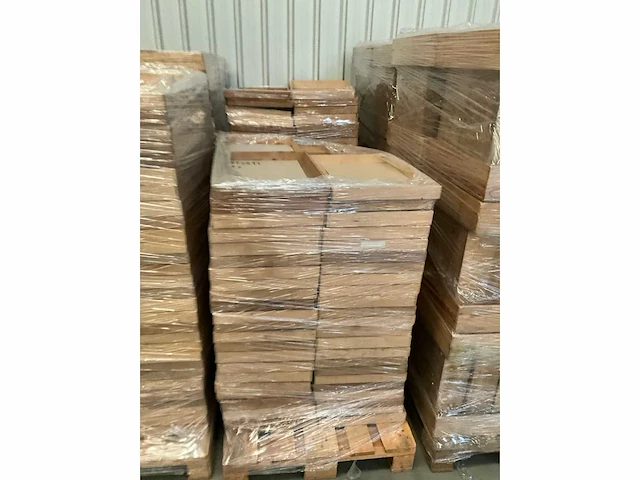 Circa 200 diverse houten bakjes - afbeelding 8 van  9