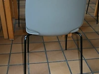 Circa 24 stapelstoelen - afbeelding 5 van  5