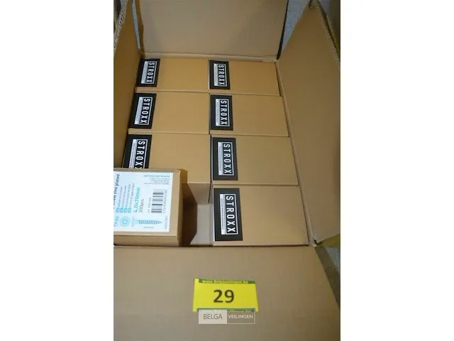 Circa 8 x doos houtschroeven - afbeelding 1 van  3
