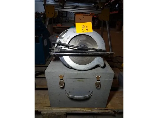 Cirkelzaag makita - afbeelding 4 van  4