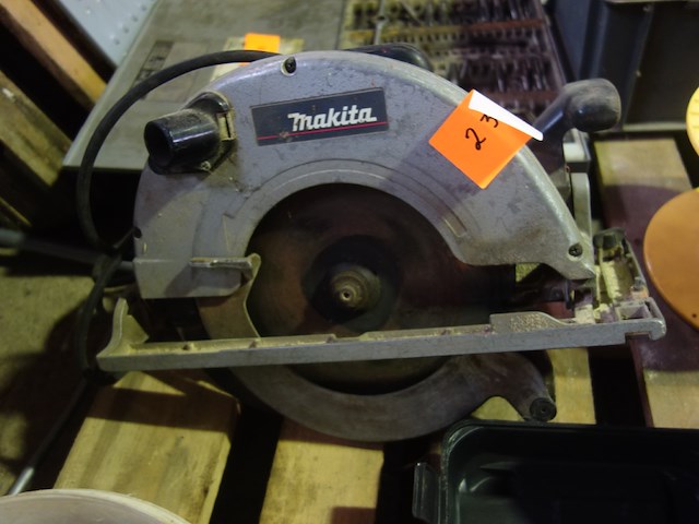 Cirkelzaag makita - afbeelding 1 van  3