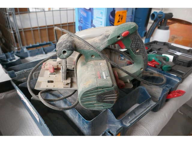 Cirkelzaagmachine en slijpmachine bosch - afbeelding 2 van  6