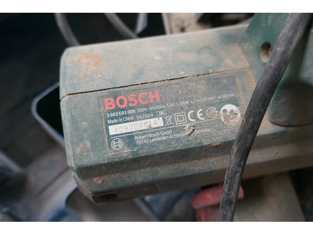 Cirkelzaagmachine en slijpmachine bosch - afbeelding 3 van  6