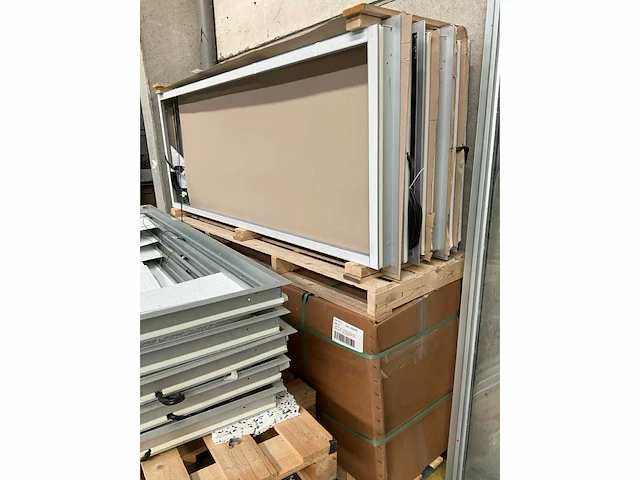 Cisaplast glasdeuren en frames voor diepvries (39x) - afbeelding 18 van  18