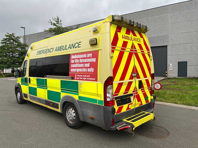 Citroen - 2010 - jumper - ambulance - personenauto - afbeelding 24 van  25