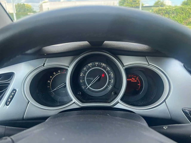 Citroen - 2012 - c3 - personenauto - afbeelding 18 van  30