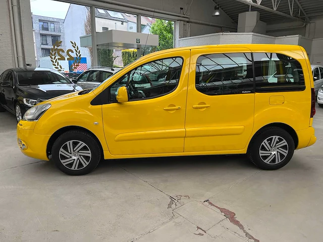 Citroen - berlingo - car - 19-06-2012 - afbeelding 12 van  30
