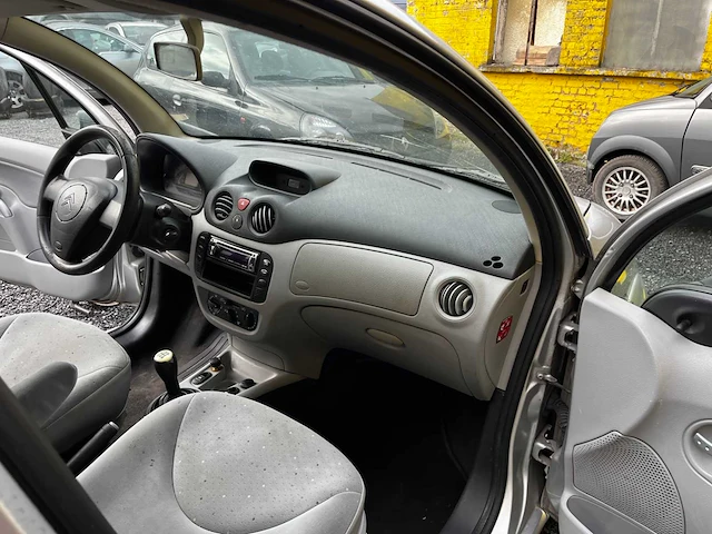 Citroen - c3 - personenauto - afbeelding 5 van  17