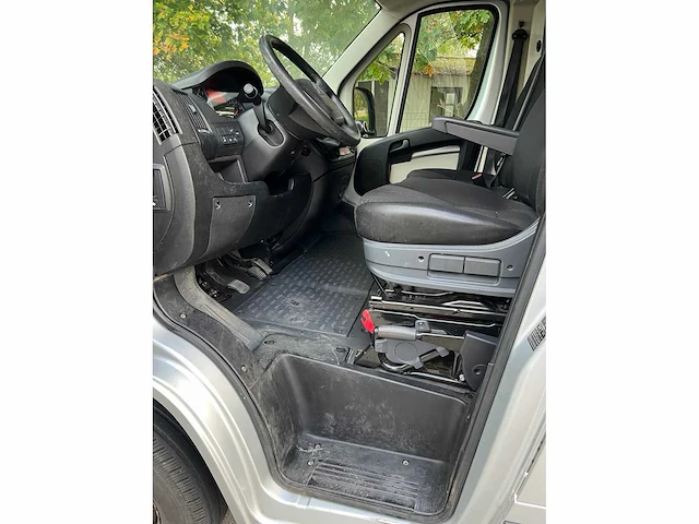 Citroen - jumper - y - van - afbeelding 3 van  18