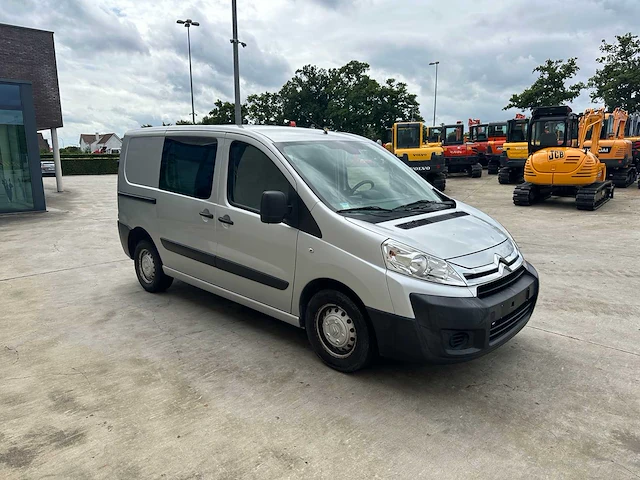 Citroen - jumpy - lichte vrachtwagen - afbeelding 23 van  50