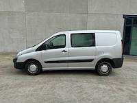 Citroen - jumpy - lichte vrachtwagen - afbeelding 48 van  50