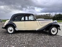 Citroen - traction avant 11bl - oldtimer - afbeelding 43 van  46