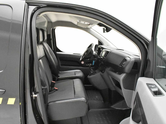 Citroen 2018 jumpy 3zit lichte vracht - afbeelding 18 van  30