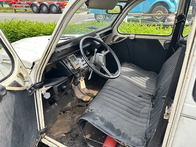Citroen 2cv - classic cars >15 - afbeelding 3 van  16