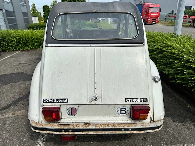 Citroen 2cv - classic cars >15 - afbeelding 13 van  16