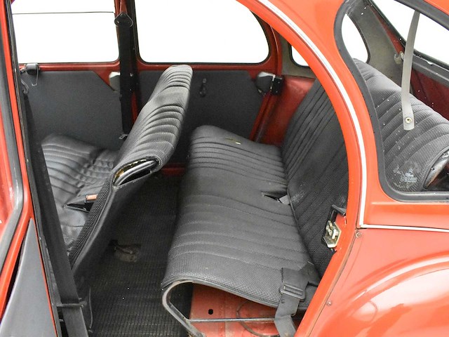 Citroen 2cv6 - afbeelding 18 van  48