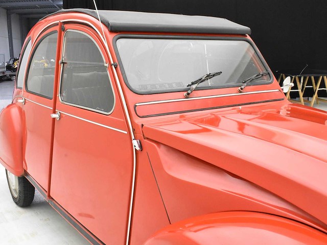 Citroen 2cv6 - afbeelding 32 van  48