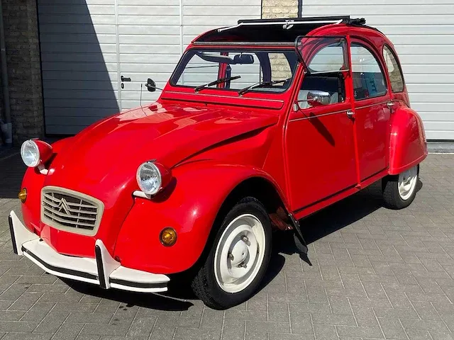 Citroën 2cv - afbeelding 28 van  49