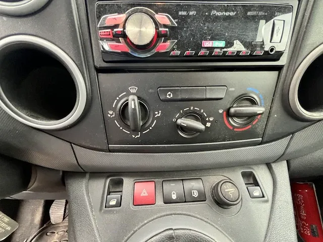 Citroen berlingo fourgon lwb diesel 1.6 hdi long/lang 90, 2012 - afbeelding 18 van  18