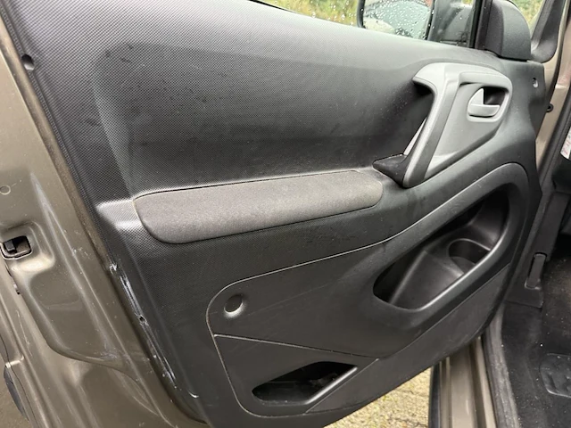 Citroen berlingo multispace xtr 1.6 bluehdi xtr,2017 - afbeelding 22 van  25