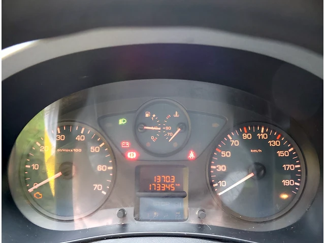 Citroen berlingo – vf77j5fk0bj805446 – 2012 - afbeelding 2 van  19
