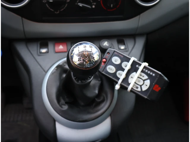 Citroen berlingo – vf77j5fk0cj610992 – 2012 - afbeelding 4 van  17