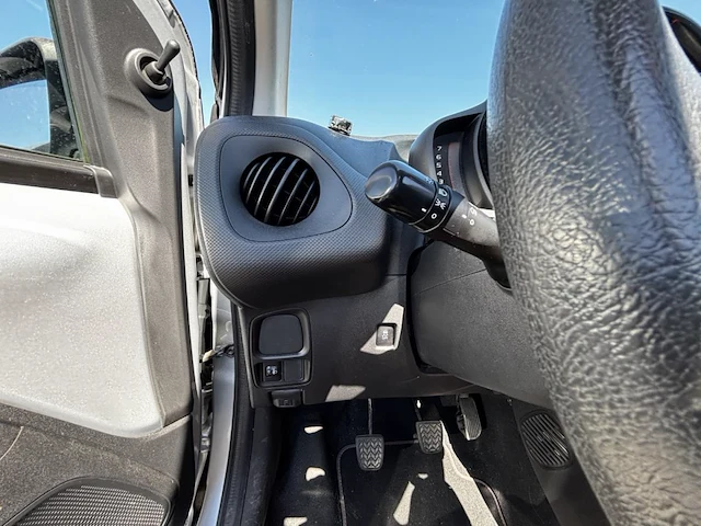 Citroen c1 1.2i puretech airscape feel edition 82, 2014 - afbeelding 13 van  28