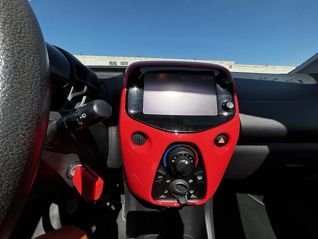 Citroen c1 1.2i puretech airscape feel edition 82, 2014 - afbeelding 9 van  28