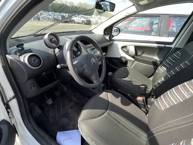 Citroen c1 seduction 68, 2014 - afbeelding 7 van  17