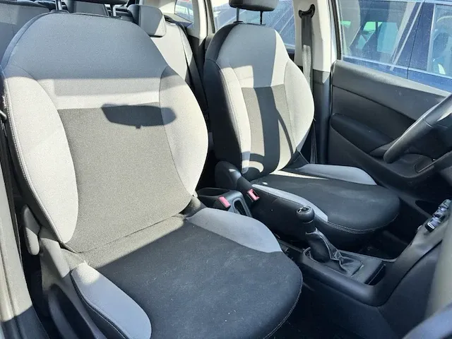 Citroen c3 1.0 puretech attraction 68, 2016 - afbeelding 11 van  26