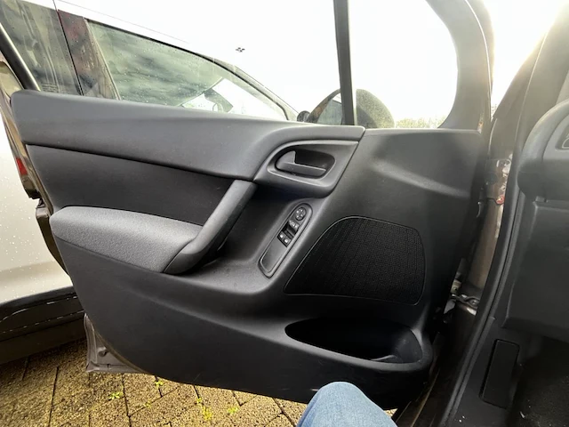 Citroen c3 1.0 vti attraction,2014 - afbeelding 5 van  28