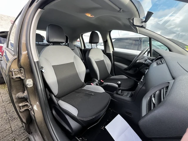 Citroen c3 1.0 vti attraction,2014 - afbeelding 13 van  28