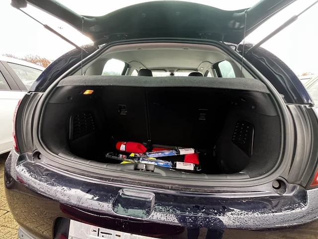 Citroen c3 1.2 puretech exclusive,2017 - afbeelding 15 van  32