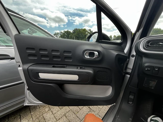 Citroen c3 1.2i puretech feel 82,2017 - afbeelding 9 van  26