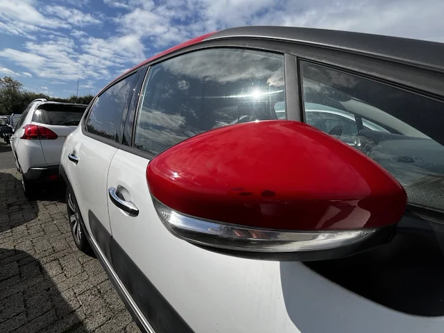 Citroen c3 1.2i puretech shine 82, 2017 - afbeelding 20 van  35
