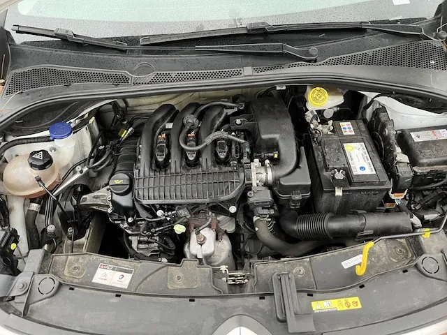 Citroen c3 1.2i puretech start s&s 83, 2020 - afbeelding 8 van  22